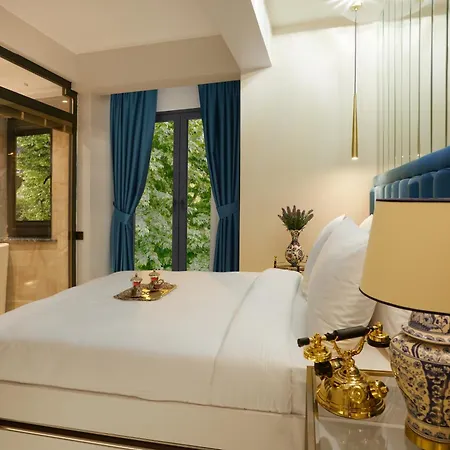 Mitspark Hotel 4*